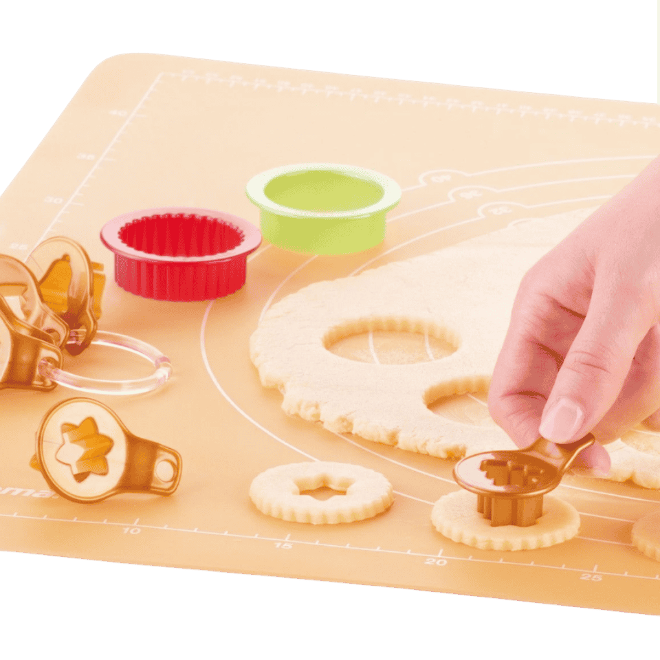 Tescoma Christmas shortbread cookie cutters DELÍCIA, 8 pcs